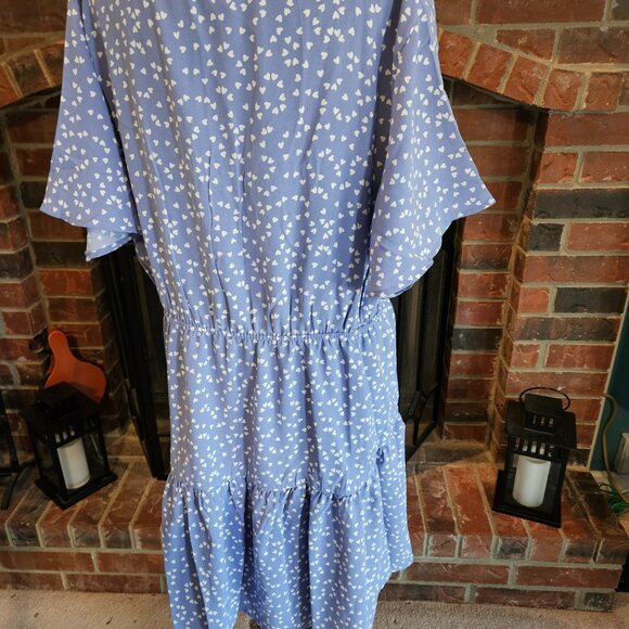 Adorable Blue Dress with White Hearts. Short Sleeve. Perfect for Summer. 3X - Picture 2 of 3